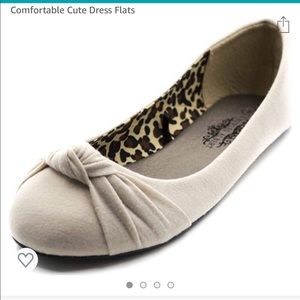 New! Dress flats